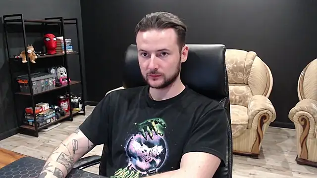 MihasikDのライブXXXチャット