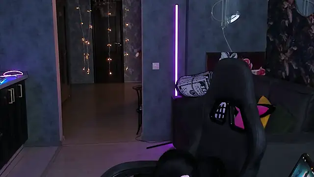 Blckmirrorr's Live XXX Chat