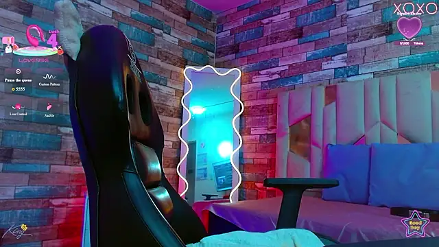 osamu_tay élő XXX-chatje