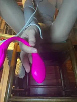 littleqiu Chat XXX live