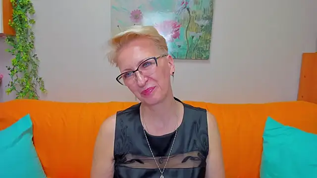 Chat +18 de iamyourdream89 ao vivo