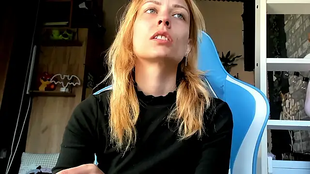 karo123421's Live XXX Chat