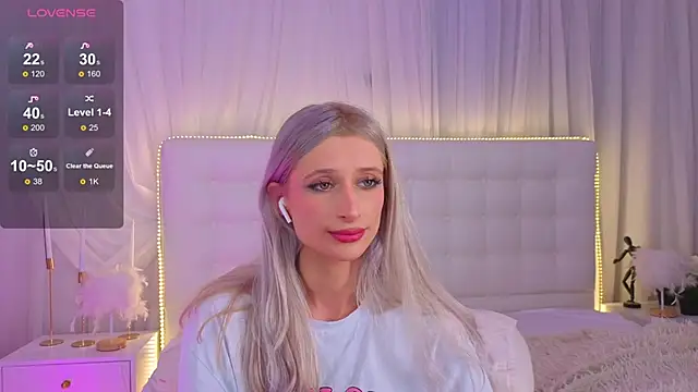 Pokazy przed kamerką – Monica_Leen