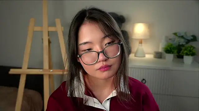 แชท XXX สดของ NelleMihalko