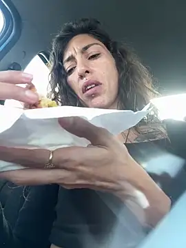 Amani_thewolf Live XXX-chat