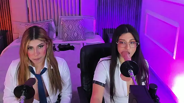 Chatroom XXX en direct de Gabrielakassi