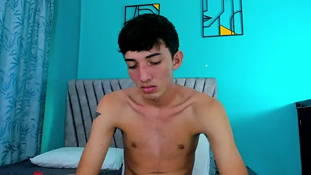 Maikol_Ortiz's Live XXX Chat