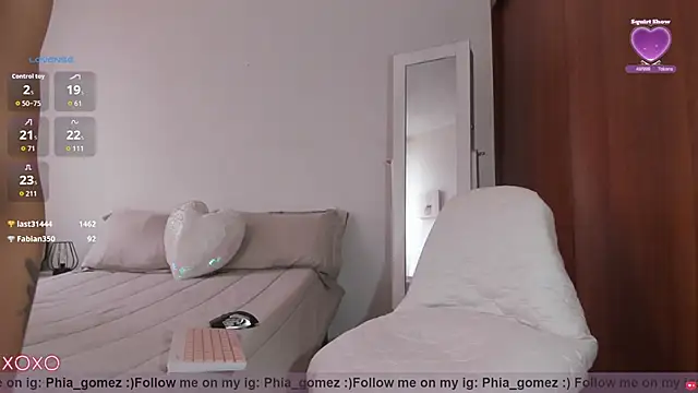 whitneyhot: απευθείας συνομιλία ΧΧΧ