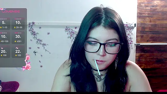 دردشة Ginebra_Sensual الجنسية المباشرة