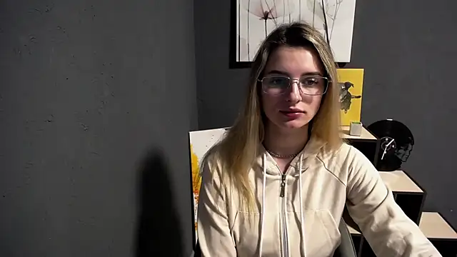 Chatroom XXX en direct de lady_olivia_