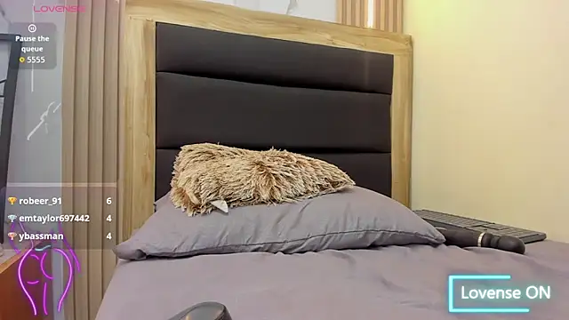 SHARONBLAKE2's Live XXX Chat