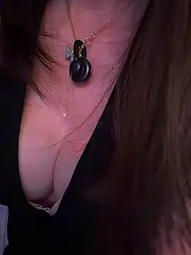 Chatroom XXX en direct de Lucky-cat88