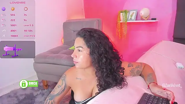 Chat +18 de ZoeVelvet ao vivo