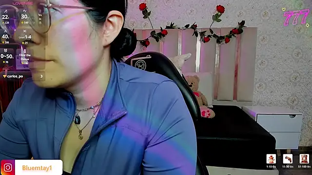 دردشة BLUE_TAY1 الجنسية المباشرة