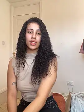 Cecexo 现场XXX聊天