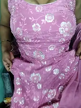 Hey_shiviii Show in webcam