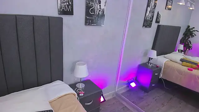 Chatroom XXX en direct de kendra_london