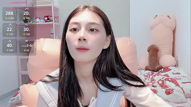 lris-Beauty's Live XXX Chat