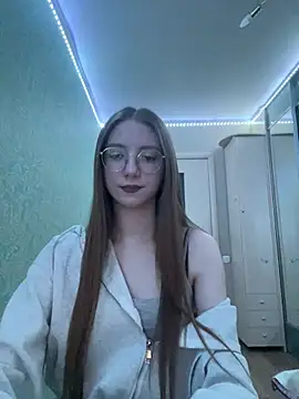 Eseniya_'s Live XXX Chat