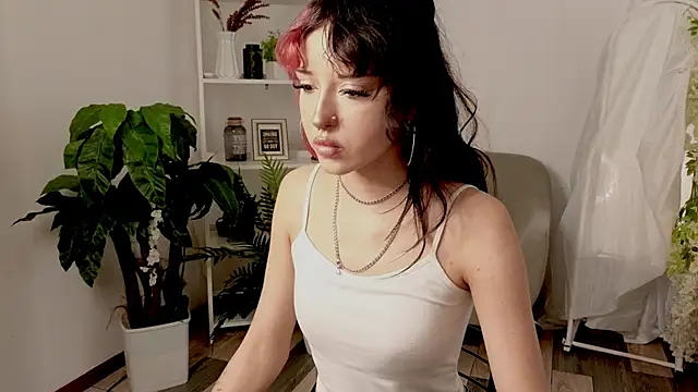 __Amiraa Adlı Modelin Canlı XXX Sohbeti