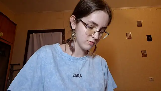 Chat +18 de Katelemon ao vivo