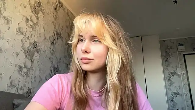 ShariLappas Webcamshow