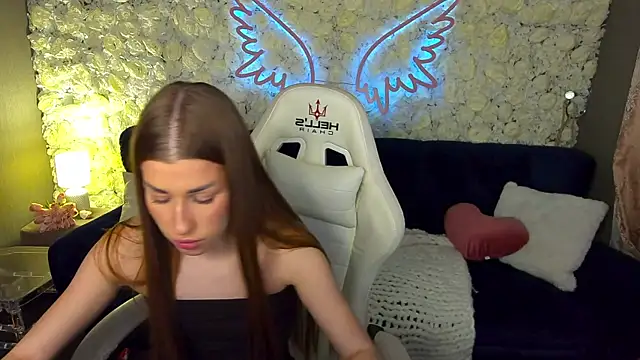 LuxeKittyXO's Live XXX Chat