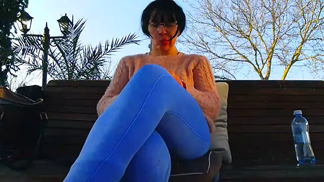 PublicBigLabia 即時 XXX 聊天