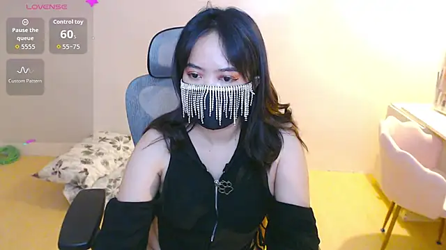 Chat XXX en directo de --LEXI--