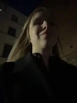 Liza_risky: вебкам-шоу