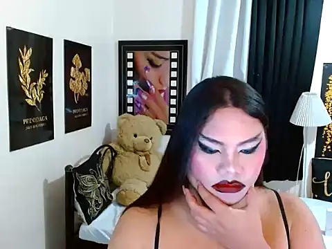 TSbrianaHugeCock Pertunjukan Webcam