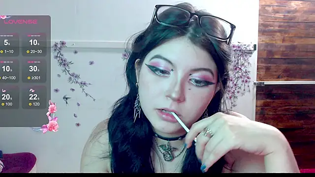 XXX chat uživo modela Ginebra_Sensual