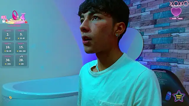 osamu_tay Adlı Modelin Web Kamerası Şovu