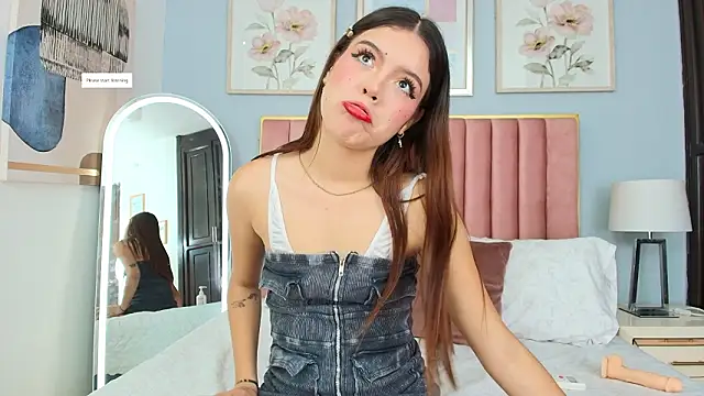 Chat XXX en directo de MarianaScott_