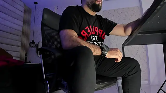 jhon_bear03's Live XXX Chat