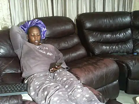 Sky-Diamond Adlı Modelin Web Kamerası Şovu