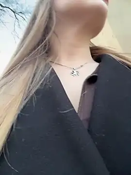 Liza_risky's Live XXX Chat