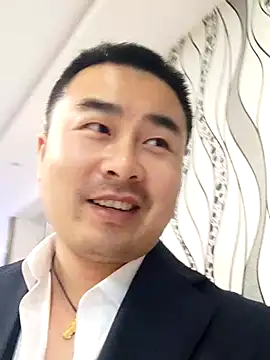 guozuo Adlı Modelin Canlı XXX Sohbeti