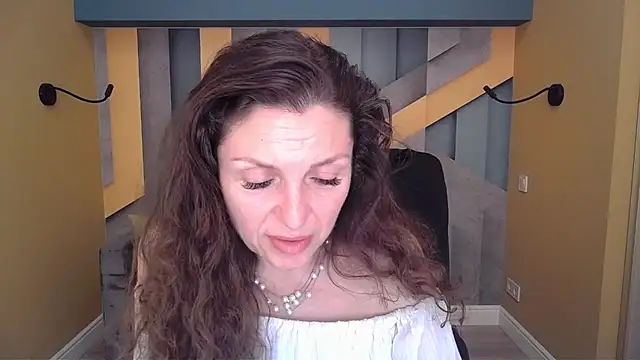 EllaLong Live XXX-Chat