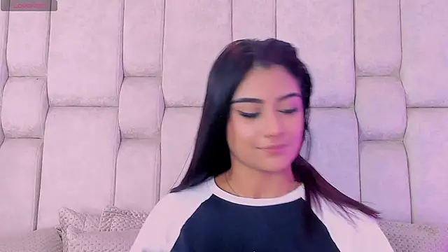 KatherineRuiz_: διαδικτυακό σόου στην κάμερα