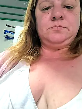 jusichka's Live XXX Chat