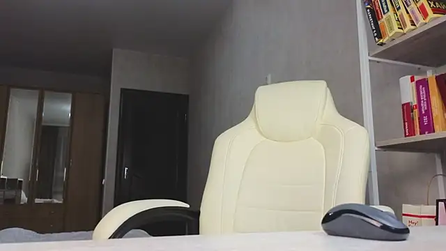 Marietta_Castro 即時 XXX 聊天