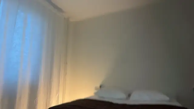 Milky___Way Adlı Modelin Canlı XXX Sohbeti