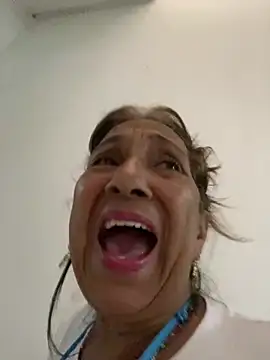 SWEET_LOVER01's Webcam Show