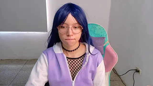 دردشة WandaDoll الجنسية المباشرة