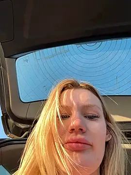 justmilaa's Webcam Show