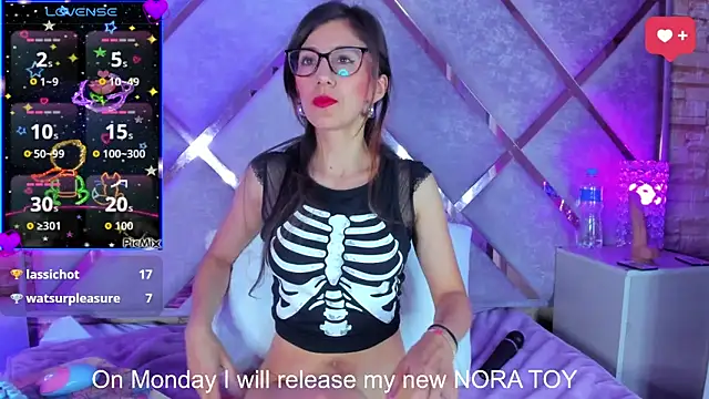 _jade_white_'s Live XXX Chat