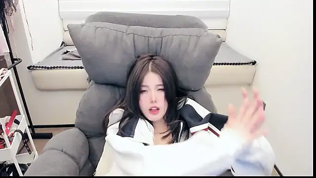 bbtt544 Chat XXX in diretta