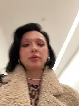 Succubus-Magdalena Chat XXX in diretta