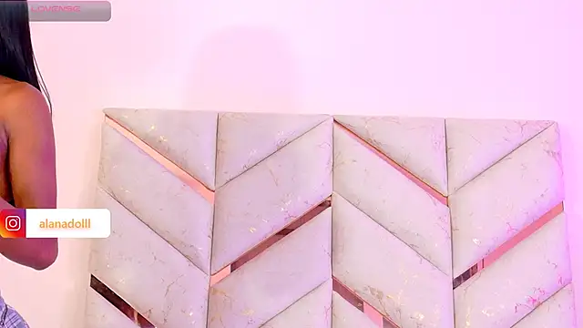 AlanaDoll – Live XXX-chat